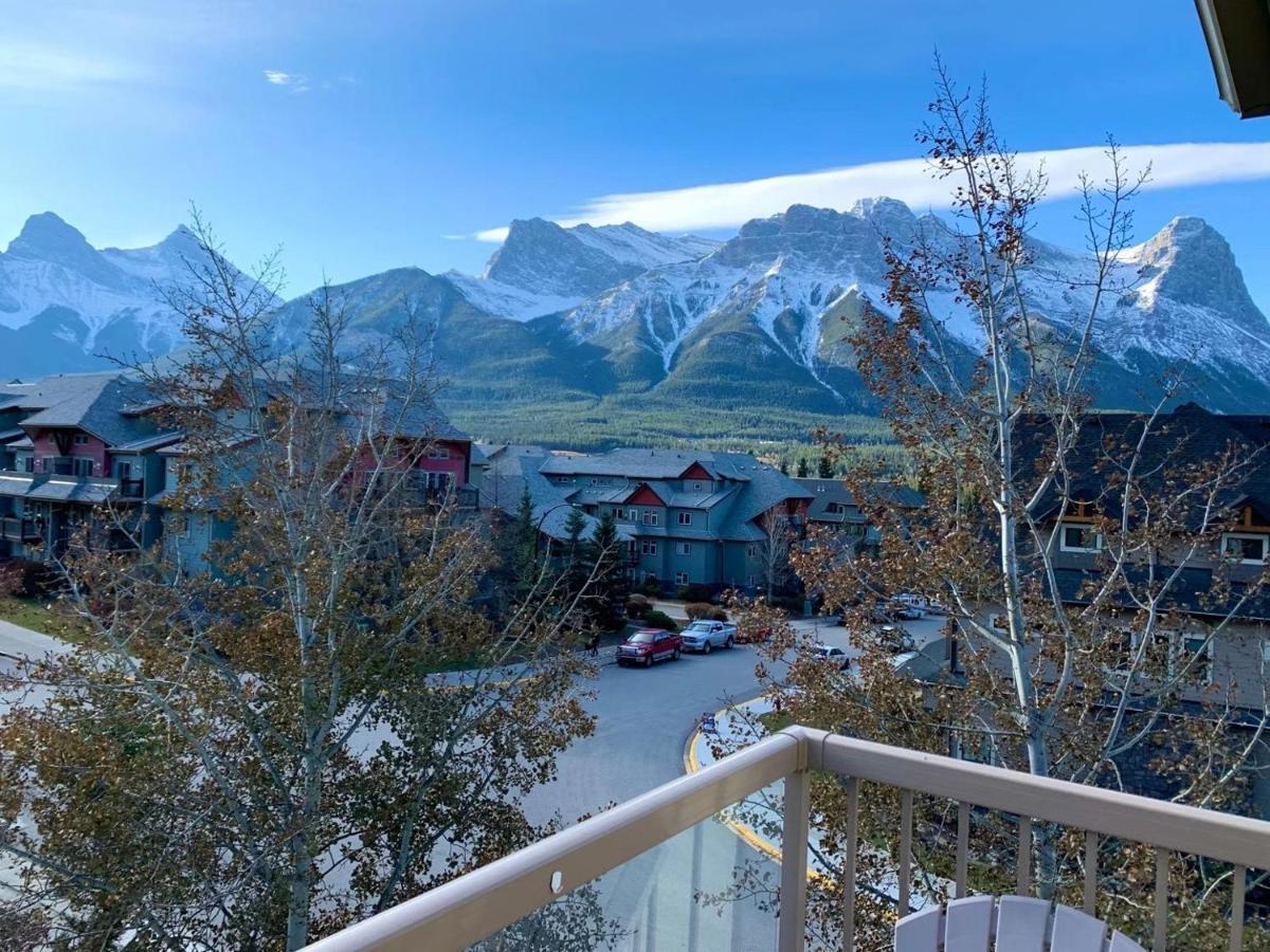 Mountain View 2 Bedroom Condo - WT Top Floor Canmore Esterno foto