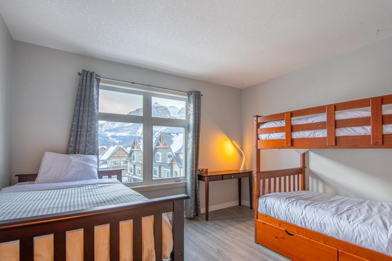 Mountain View 2 Bedroom Condo - WT Top Floor Canmore Esterno foto